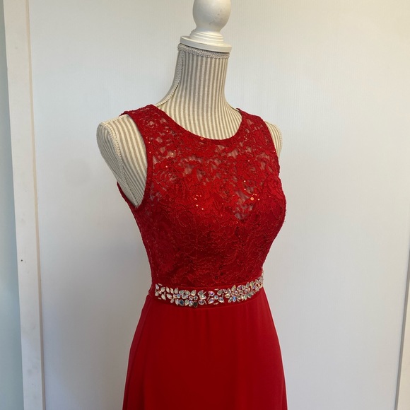 Prom or evening dress - small - Picture 4 of 6